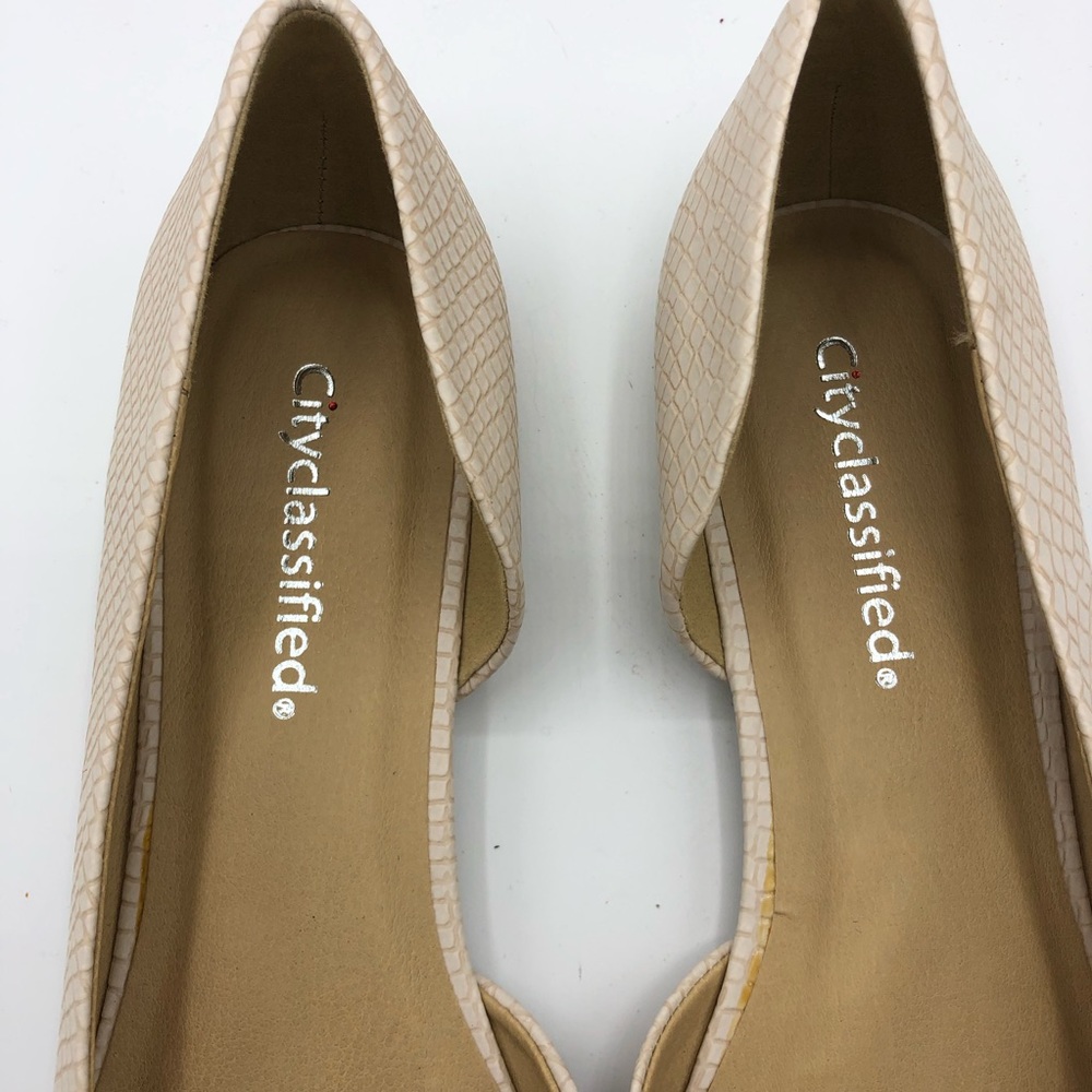 City Classified | D’Orsay Beige Snake Skin Flat - Picture 8 of 8